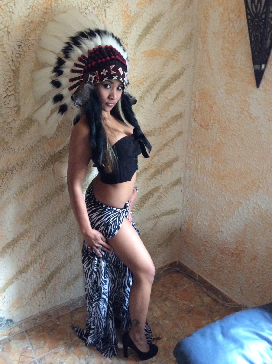 American Headdress